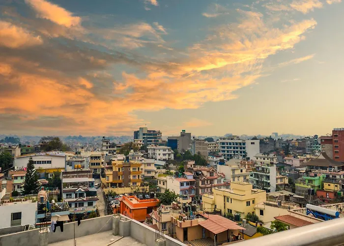 Appartement Stunning View With Private Rooftop & Balcony *
